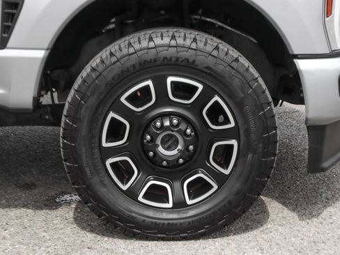 Used 2024 Ford F250 Platinum AWD/4WD image 47