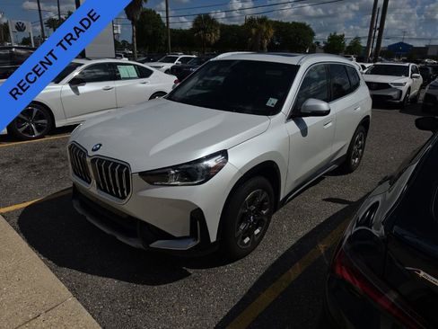 Used 2023 BMW X1 xDrive28i w/ Convenience Package image 1