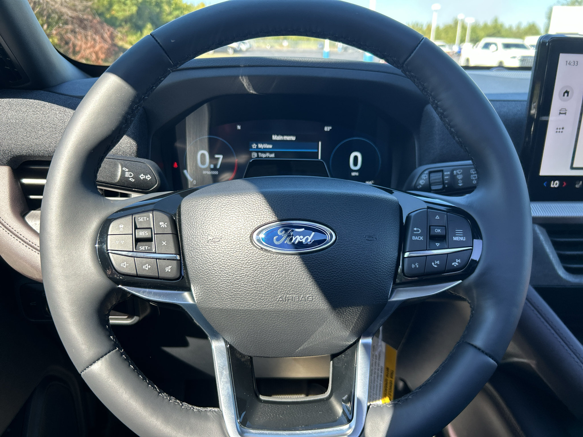 New 2027 Ford Explorer Platinum RWD image 15
