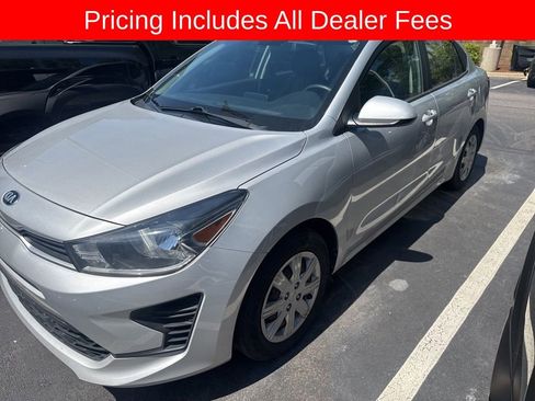 Used 2021 Kia Rio S FWD image 3