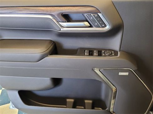 New 2026 GMC Sierra 1500 SLT w/ SLT Premium Plus Package image 26