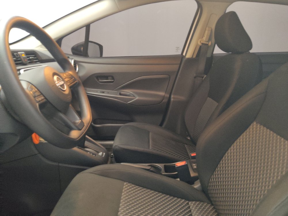 Used 2024 Nissan Versa S w/ Trunk Package FWD image 17