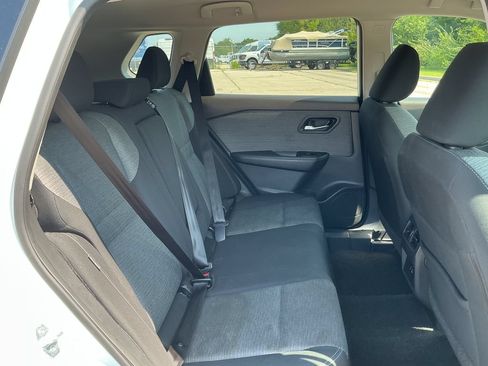 Used 2023 Nissan Rogue SV AWD/4WD image 20