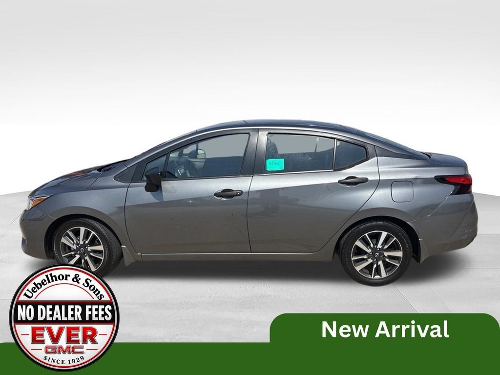 Used 2024 Nissan Versa S w/ S Plus Package FWD image 11