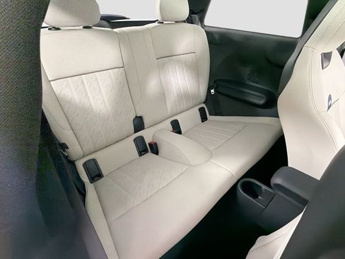 Certified 2025 MINI Cooper S image 29