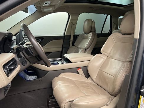 Used 2022 Lincoln Aviator Reserve w/ Equipment Group 201A image 28