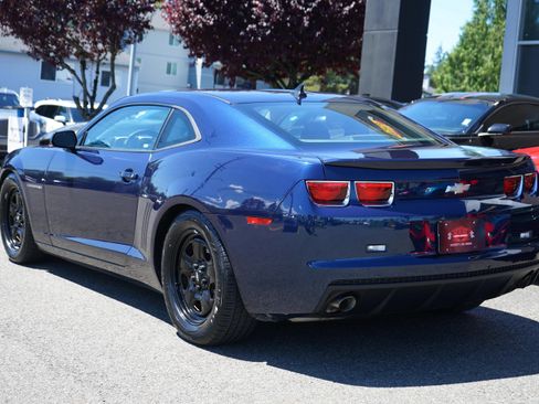 Used 2012 Chevrolet Camaro LS RWD image 3