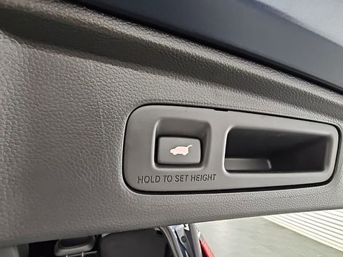 Used 2025 Honda CR-V Sport-L image 36