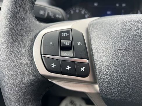 Certified 2024 Ford Explorer XLT w/ Equipment Group 202A image 9