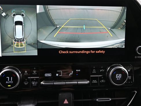 Used 2023 Toyota Highlander Limited image 20