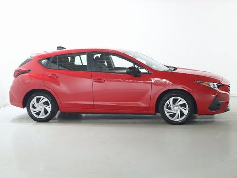 Certified 2024 Subaru Impreza 2.0i image 11