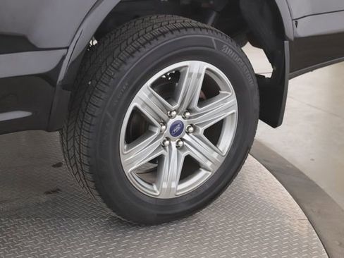 Used 2019 Ford F150 XLT w/ Equipment Group 302A Luxury image 14