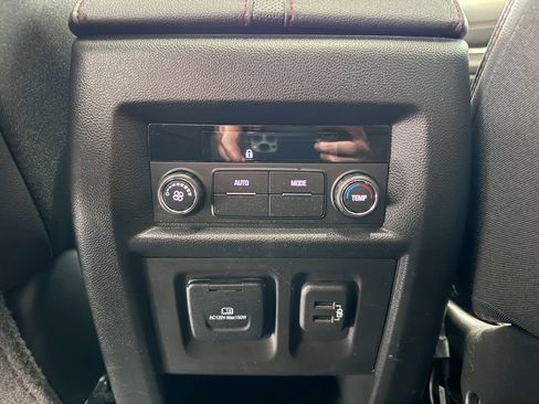 Certified 2023 Chevrolet Traverse RS AWD/4WD image 14