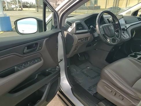 Used 2024 Honda Odyssey EX-L image 13