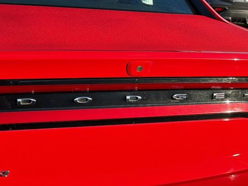 Used 2022 Dodge Charger SXT image 11