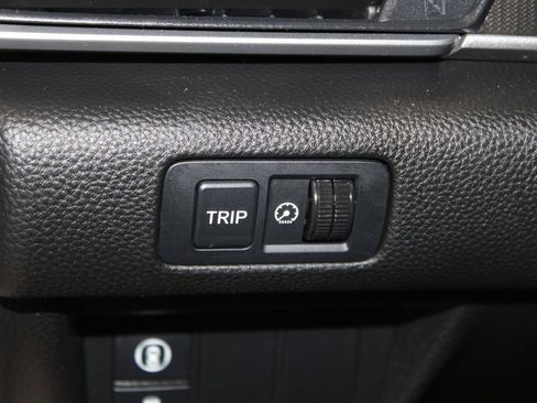 Used 2022 Honda Accord Sport image 11