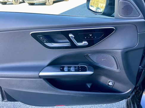 Used 2024 Mercedes-Benz C 300 4MATIC Sedan image 12