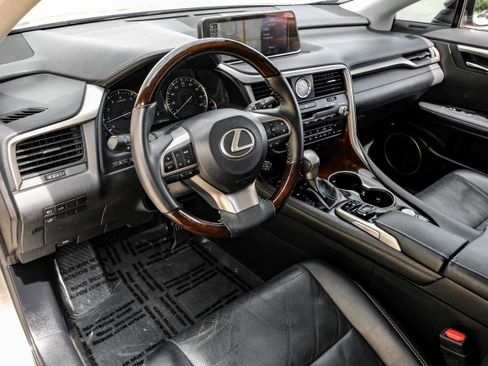 Used 2017 Lexus RX 350 AWD w/ Premium Package image 2