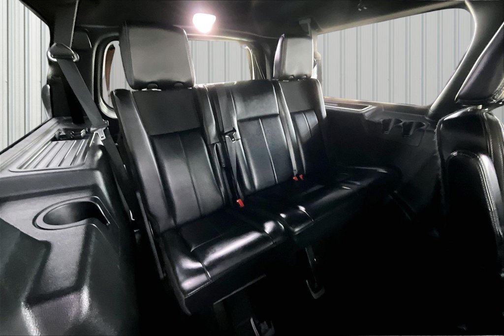 Used 2017 Ford Expedition EL Platinum AWD/4WD image 28