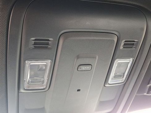 Used 2023 Chevrolet Tahoe LS image 23