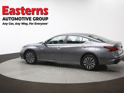 Used 2024 Nissan Altima 2.5 SV w/ SV Premium Package AWD/4WD image 63