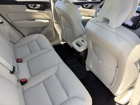 Certified 2024 Volvo XC60 B5 Plus w/ Protection Package Premier AWD/4WD image 14
