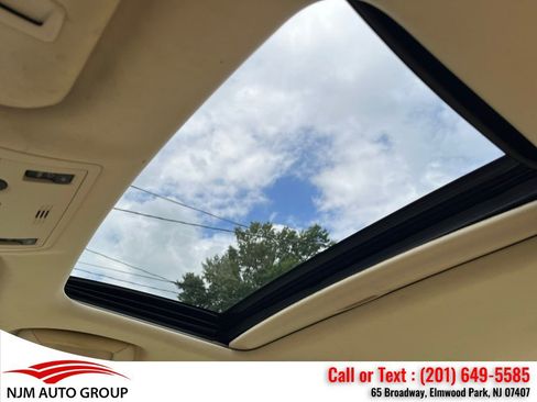 Used 2014 Lexus IS 250 AWD w/ Navigation Package image 32