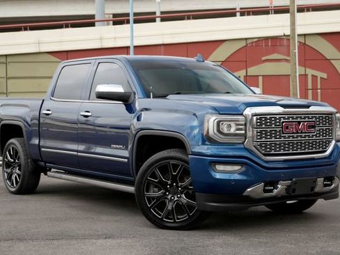 Used 2017 GMC Sierra 1500 Denali w/ Denali Ultimate Package AWD/4WD image 1