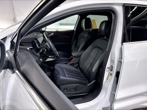 Used 2023 Audi Q4 e-tron Premium Plus w/ Premium Plus RWD image 26