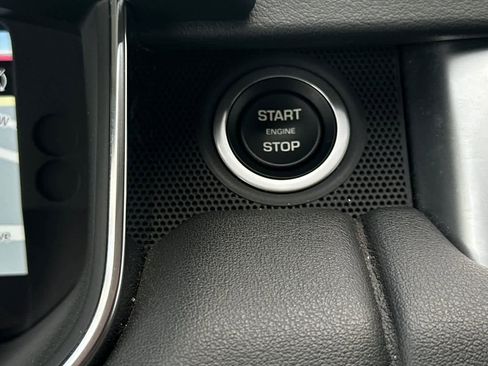 Used 2020 Land Rover Range Rover Sport HSE image 24