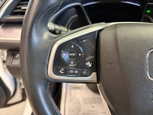Used 2018 Honda Civic EX-L image 13