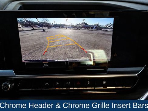 Used 2025 GMC Sierra 1500 SLT image 32