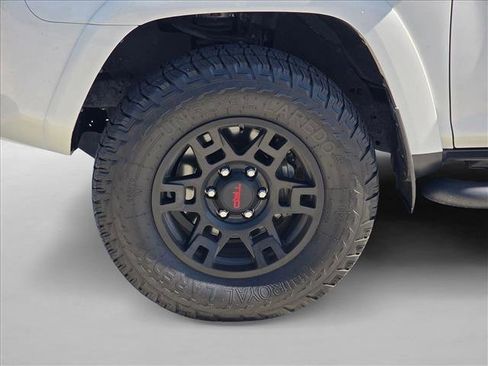 Used 2021 Toyota 4Runner SR5 image 19