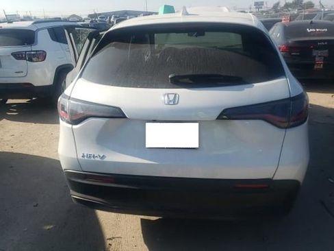 Used 2026 Honda HR-V LX image 10