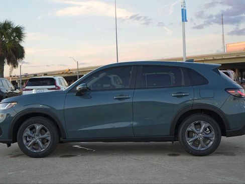 New 2026 Honda HR-V LX image 3