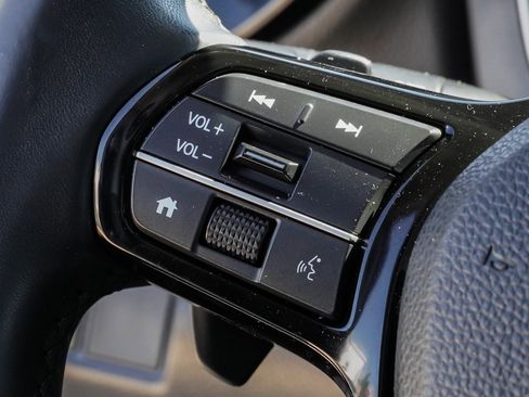 Used 2023 Honda Pilot Touring image 37