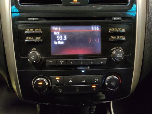 Used 2015 Nissan Altima 2.5 S w/ Power Driver Seat Package FWD image 25