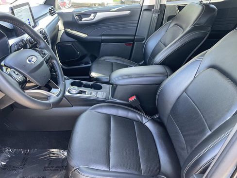 Certified 2022 Ford Escape SEL AWD/4WD image 22