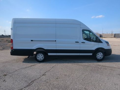 New 2026 Ford Transit 350 148 High Roof Extended RWD image 10
