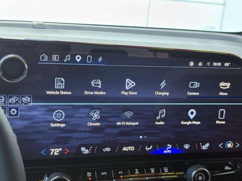 Used 2024 Chevrolet Blazer EV LT AWD/4WD image 22