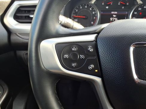 Used 2023 GMC Acadia SLT w/ Elevation Edition image 16