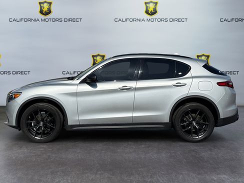 Used 2020 Alfa Romeo Stelvio w/ Nero Edizione image 2