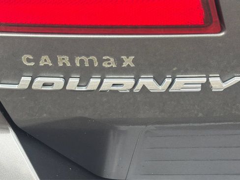 Used 2016 Dodge Journey SE w/ Flexible Seating Group FWD image 22