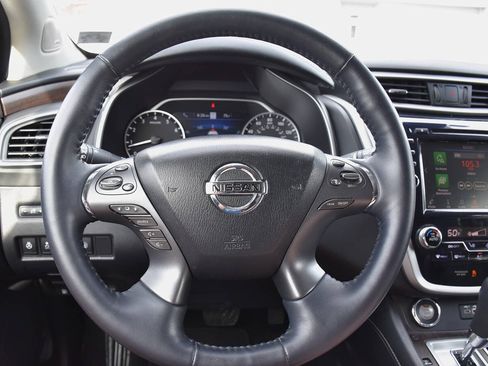 Used 2020 Nissan Murano Platinum w/ Cargo Package FWD image 25