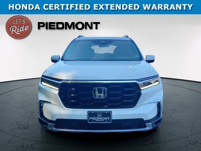 Certified 2025 Honda Pilot Elite image 3