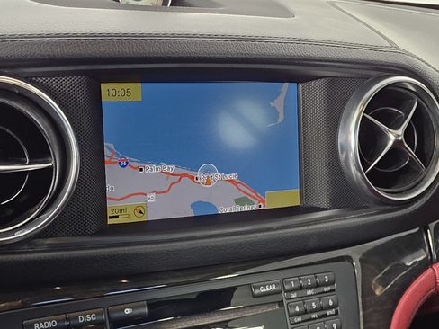 Used 2013 Mercedes-Benz SL 550 image 16