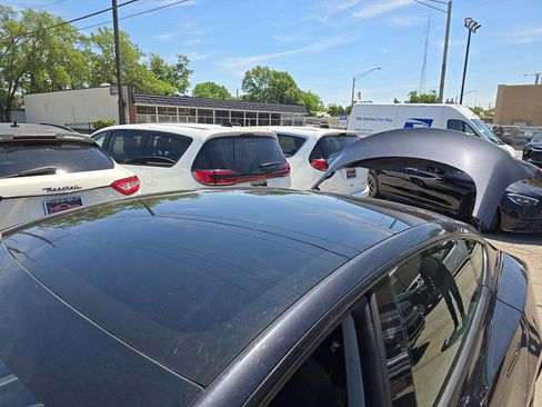 Used 2025 Tesla Model 3 RWD image 13