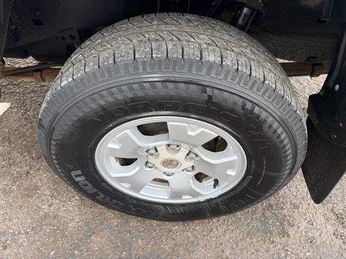 Used 2009 Toyota Tacoma PreRunner RWD image 25