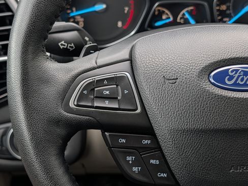 Used 2017 Ford Escape Titanium FWD image 26