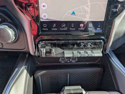 New 2026 RAM 1500 Big Horn AWD/4WD image 33